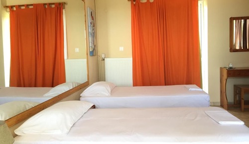 Family Apartment, 3 Bedrooms, 2 Bathrooms