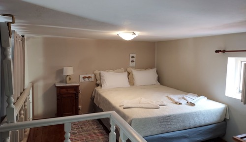 Family Apartment, Oceanfront (Kypri)