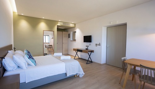 Junior Suite - Disability Access