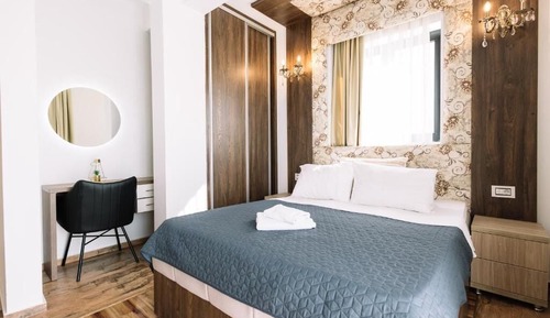 Family Apartment, 2 Bedrooms, Balcony, Courtyard View