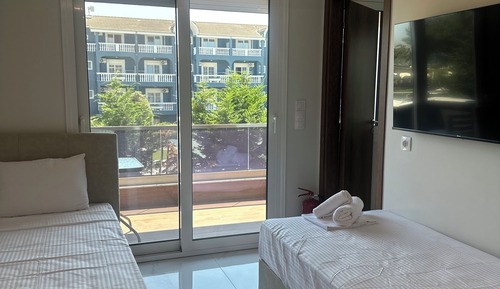 Family Apartment, Partial Sea View