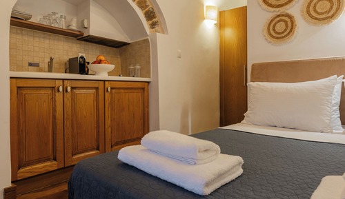 Economy double room