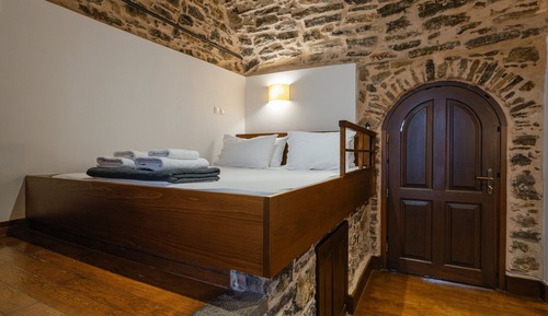 Junior Suite, twin bed, inner balcony
