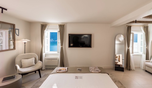 Room (Volat)