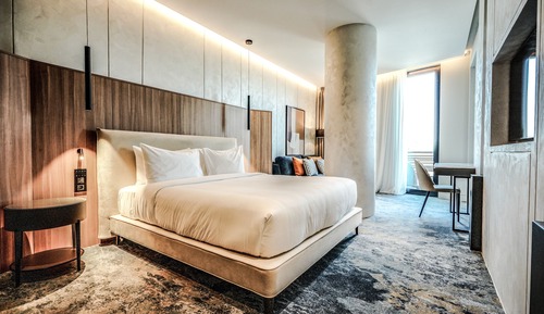 Junior Suite, 1 King Bed, Hot Tub, Sea View
