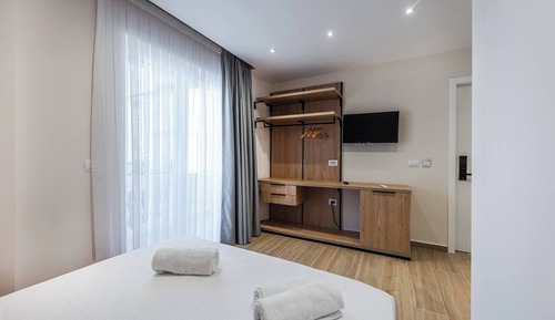 Double Room, Balcony, Garden View