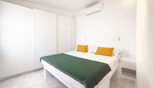 Standard Studio, 1 Queen Bed with Sofa bed, Sea View
