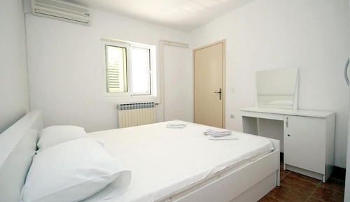 Comfort Villa, Garden View