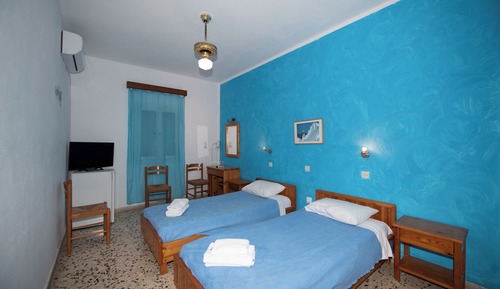 Economy Twin Room