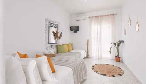 Comfort Triple Room