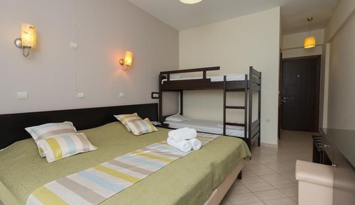 Family Room with Bunk Bed Side Sea View