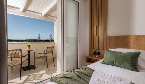 Deluxe Twin Room, Partial Sea View