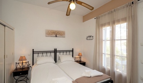 Classic Twin Room, Sea View