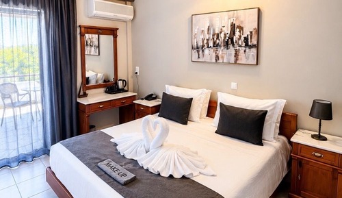 Double Room, Mountain View