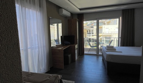Triple Room, City View