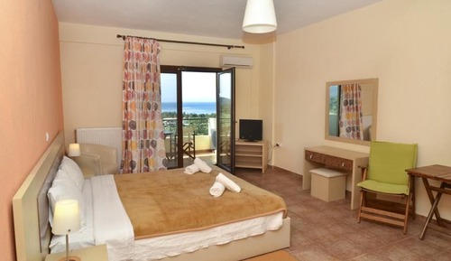 Suite, Sea View