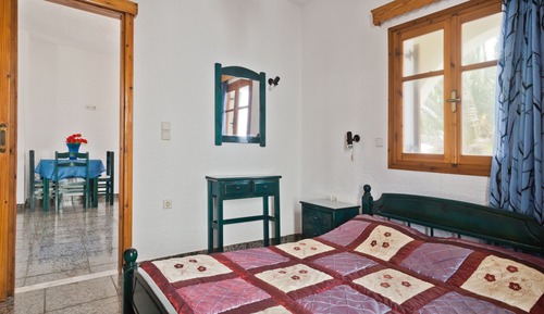 Family Apartment, Sea View (Hills View)