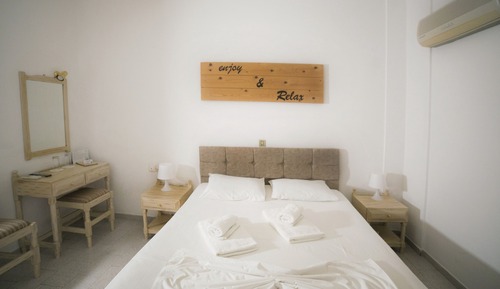 Basic Twin Room