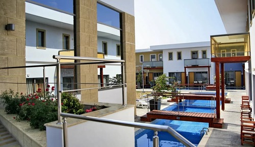 Family Room, 2 Bedrooms, Pool Access