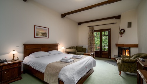 Superior Triple Room, Fireplace