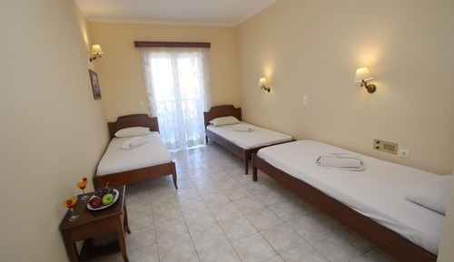 Triple Room, Pool View