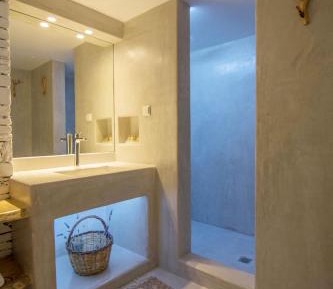 Master Maisonette with Private Pool