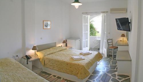 Double or Twin Room with Garden View