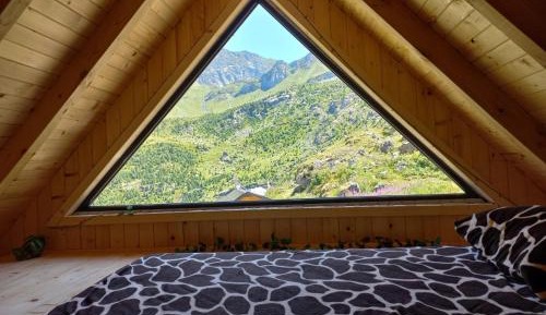 Double Room with Mountain View
