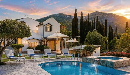 Villa with Private Pool