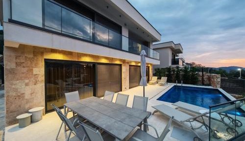 Villa with Private Pool