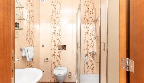 Double Room with Balcony and Sea View