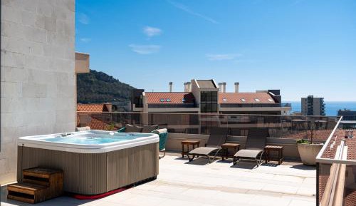 Penthouse Apartment