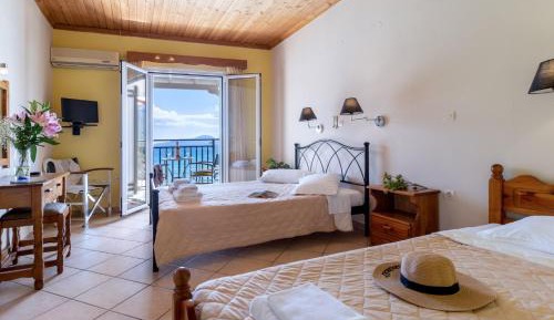 Superior One-Bedroom Apartment with Balcony