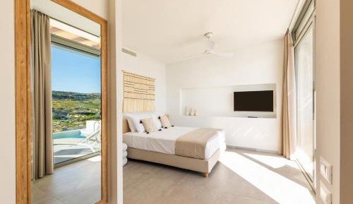 Suite with Private Pool