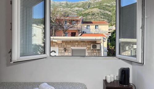 Twin Room with Mountain View