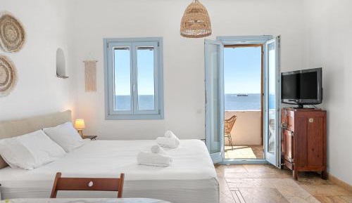 Studio with Sea View