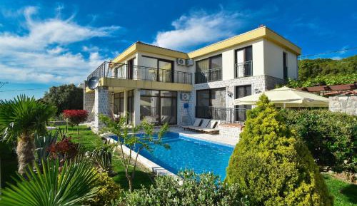 Three-Bedroom Villa