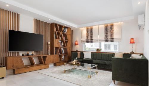 Three-Bedroom Premium Apartment with Balcony