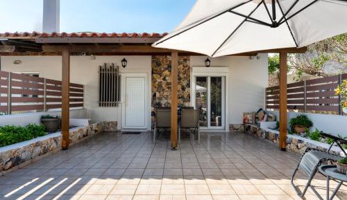 One-Bedroom Apartment with Garden