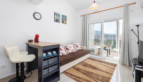 Studio with Sea View