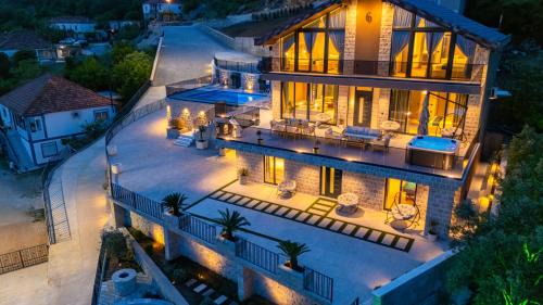 Superior Villa