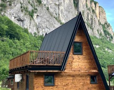 One-Bedroom Chalet