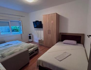 Triple Room with Shared Bathroom