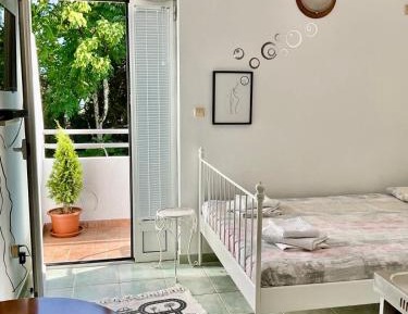 Studio with Sea View