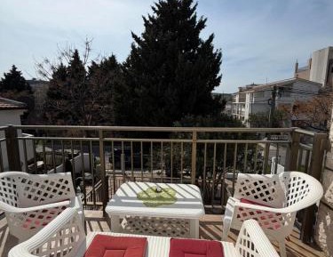 Two-Bedroom Deluxe Apartment with Balcony