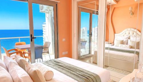 Two-Bedroom Apartment with Balcony and Sea View