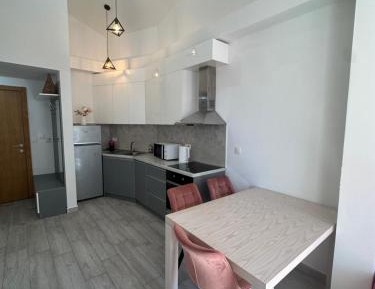Apartment - Split Level