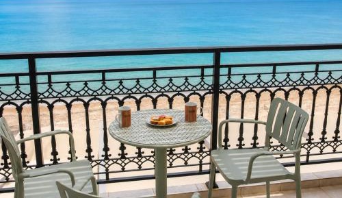 One-Bedroom Apartment with Balcony and Sea View