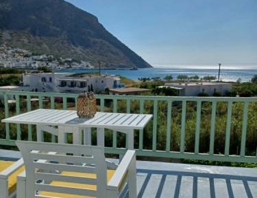 Standard Triple Room with Sea View