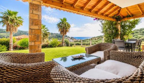 Villa with Sea View
